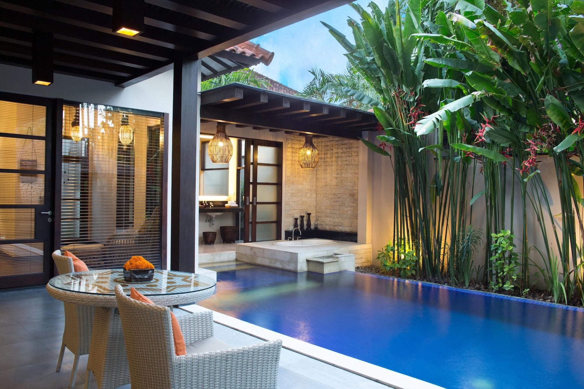 Alaya Dedaun Kuta Villa Legian Buitenkant foto