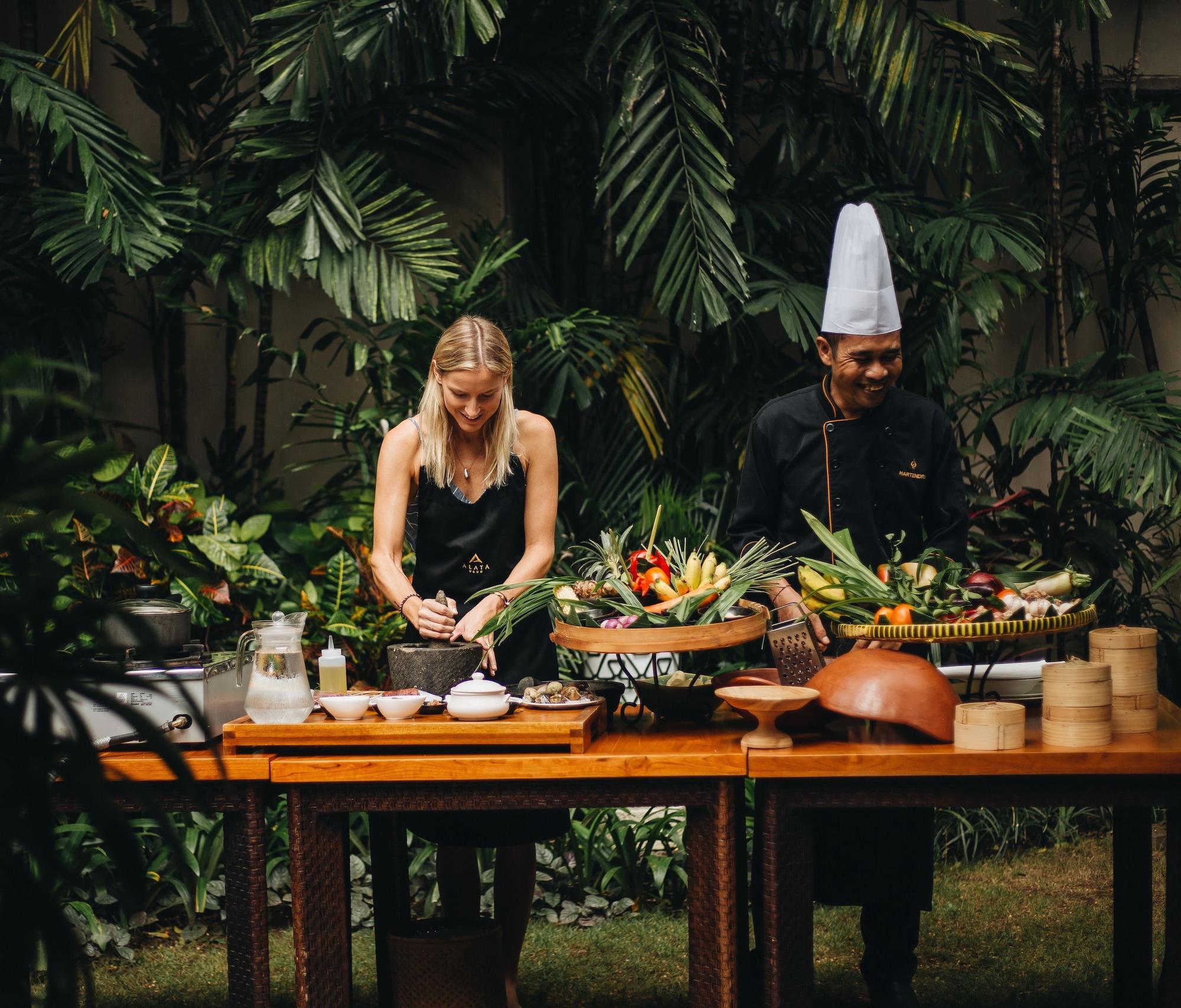 Alaya Dedaun Kuta Villa Legian Buitenkant foto