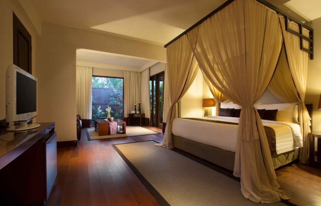 Alaya Dedaun Kuta Villa Legian Buitenkant foto