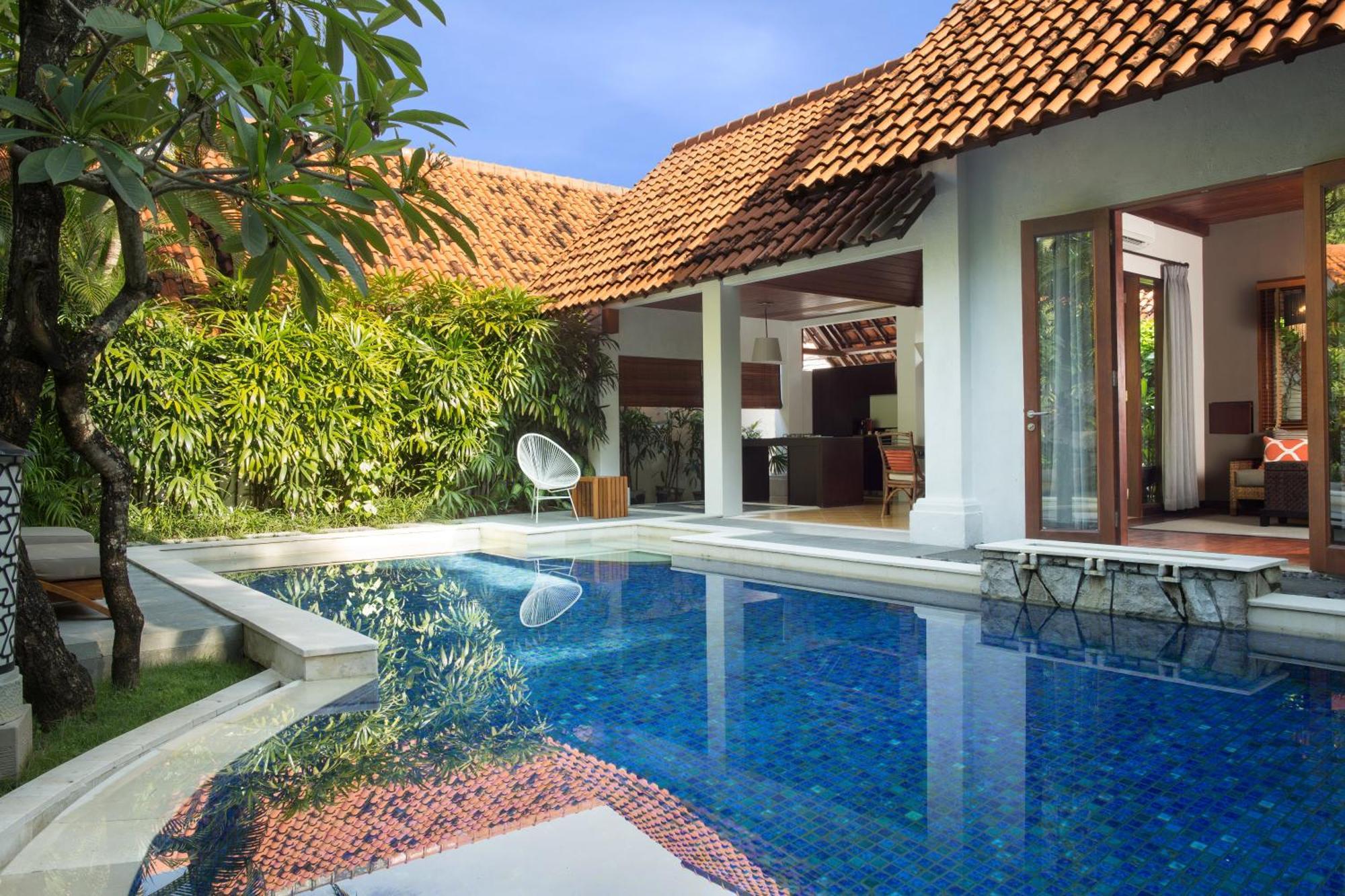 Alaya Dedaun Kuta Villa Legian Buitenkant foto