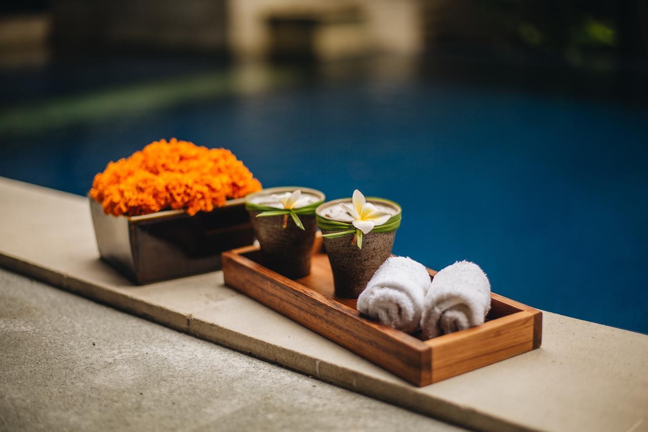Alaya Dedaun Kuta Villa Legian Buitenkant foto